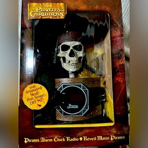Pirates of the Caribbean alarm clock radio
